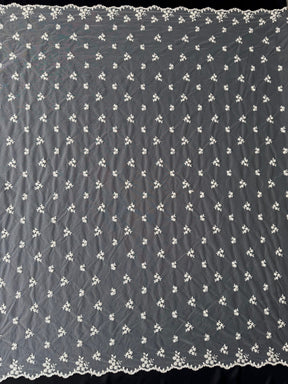Tulle brodé de perles ivoire - EB1067
