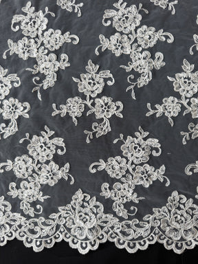 Dentelle de mariage ivoire cordée - P449