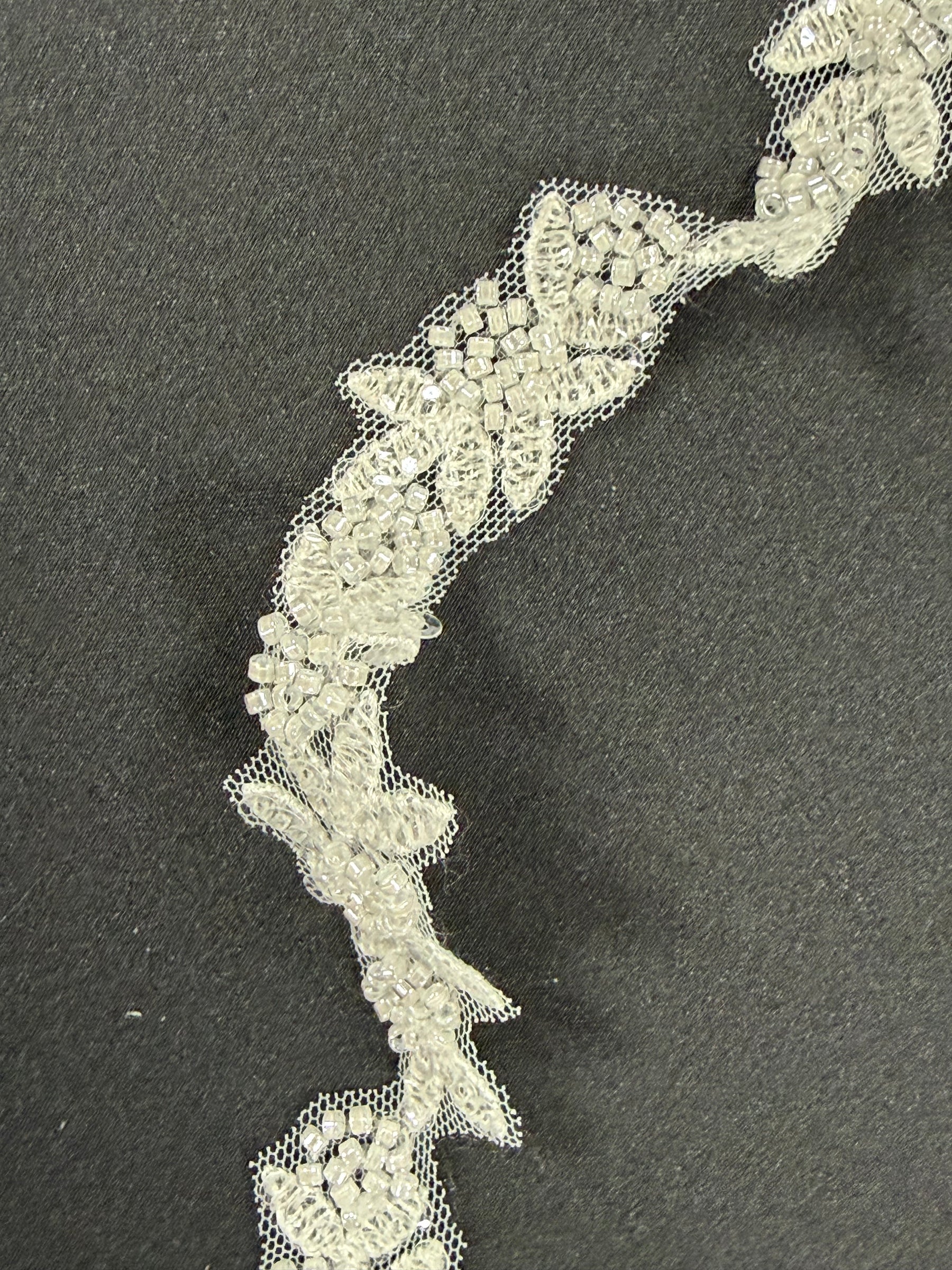 Galon de dentelle perlée ivoire - EH2013