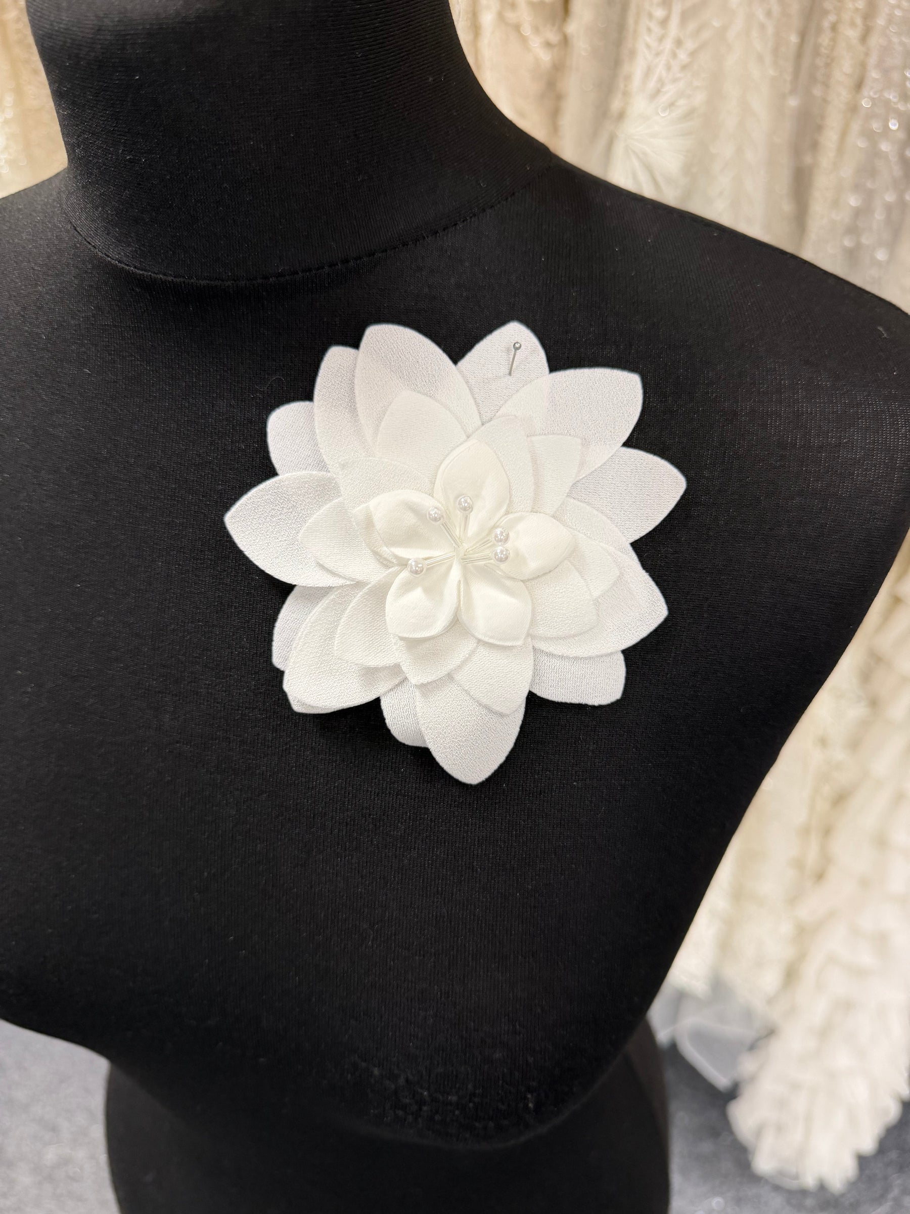 Ivory Flower Applique - Bedford (Large)