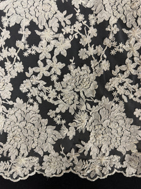 Tulle brodé de perles ivoire/argent - EB1077