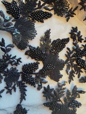 Tulle noir brodé de perles - EB1095