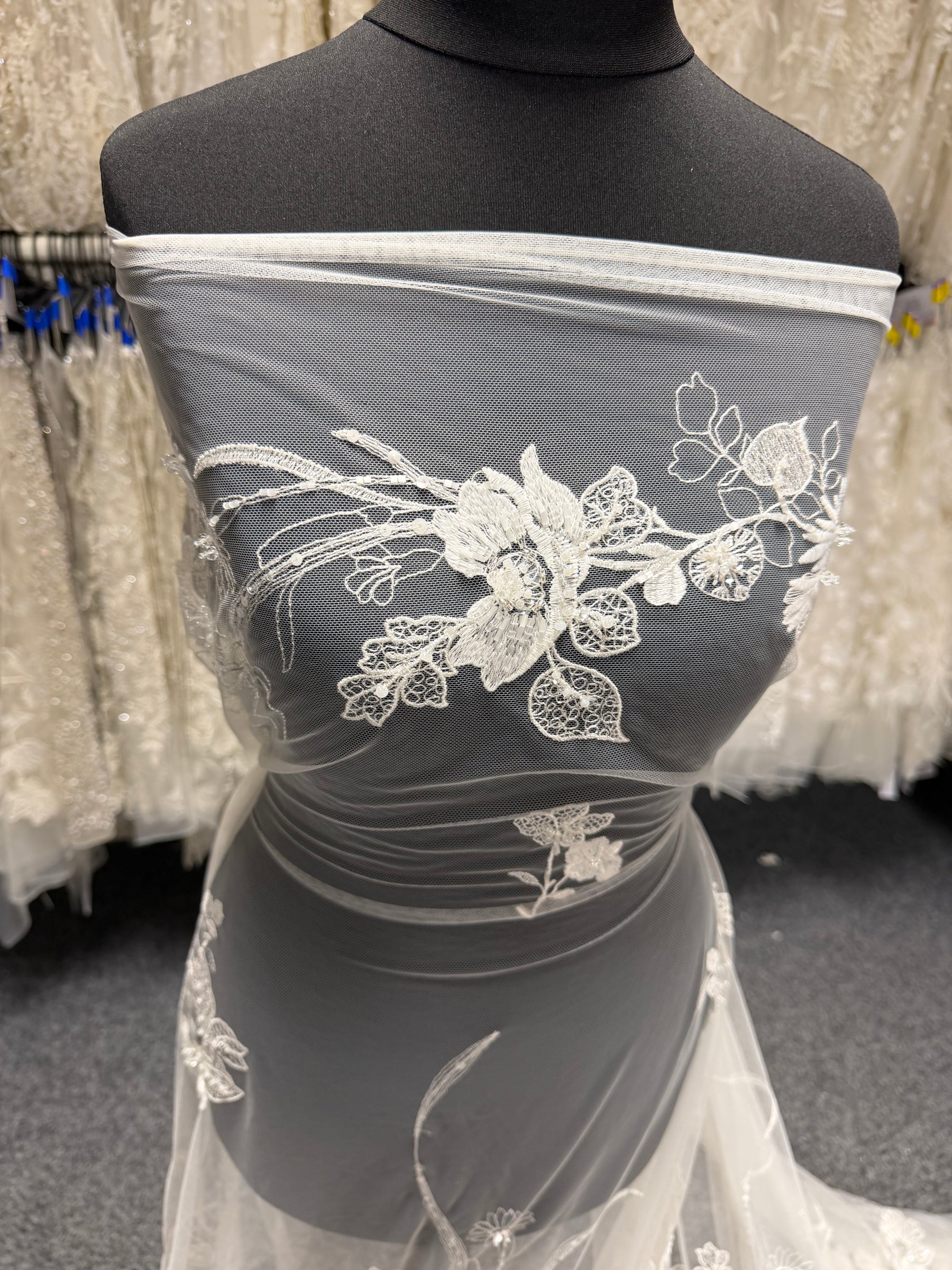 Dentelle perlée ivoire - Mattie