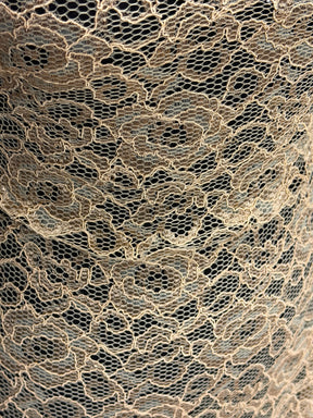 Dentelle stretch beige à côtes - P619