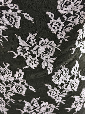 Dentelle Chantilly Raisin & Noire - P176
