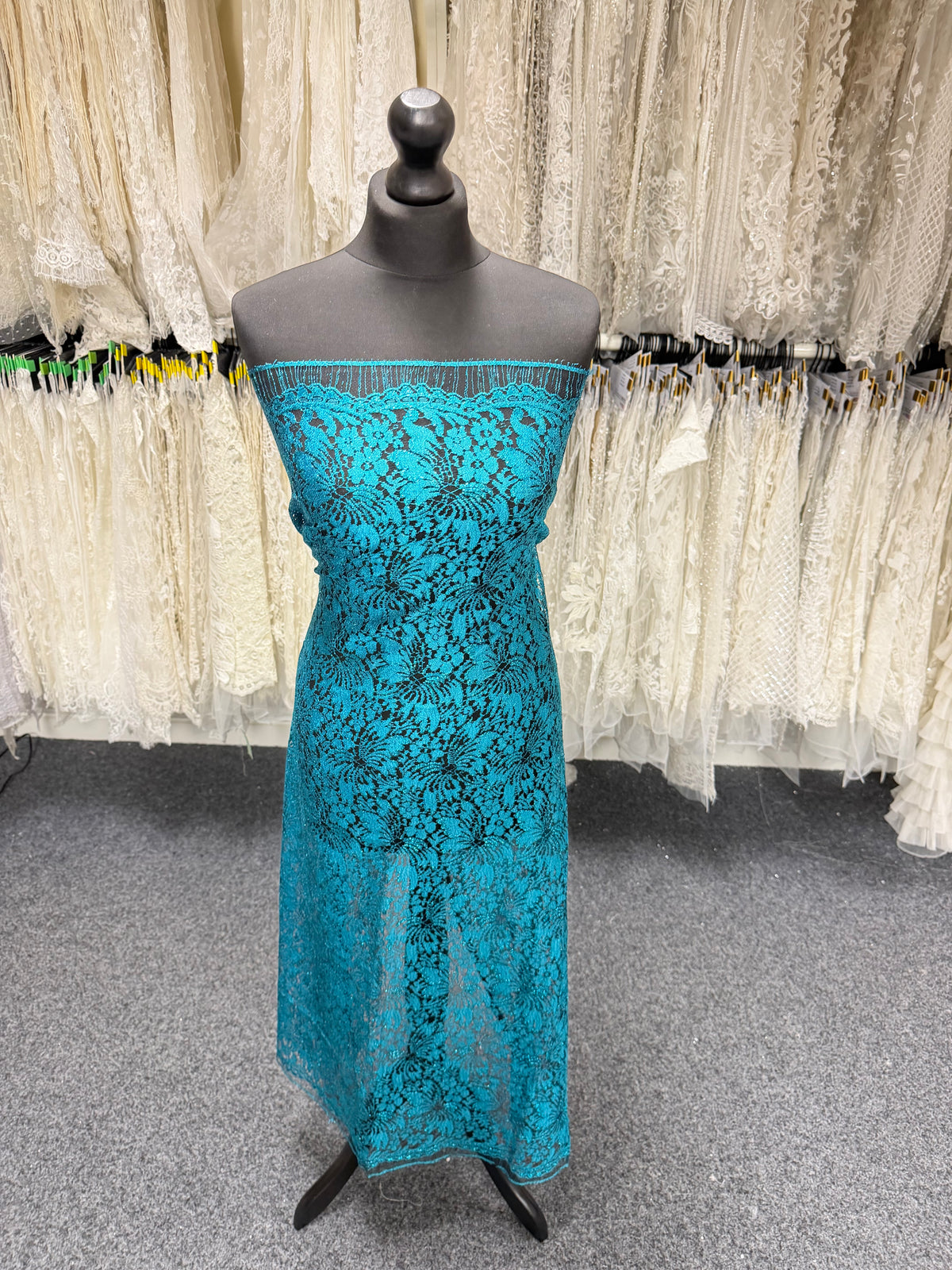 Dentelle Française Turquoise - LA2006