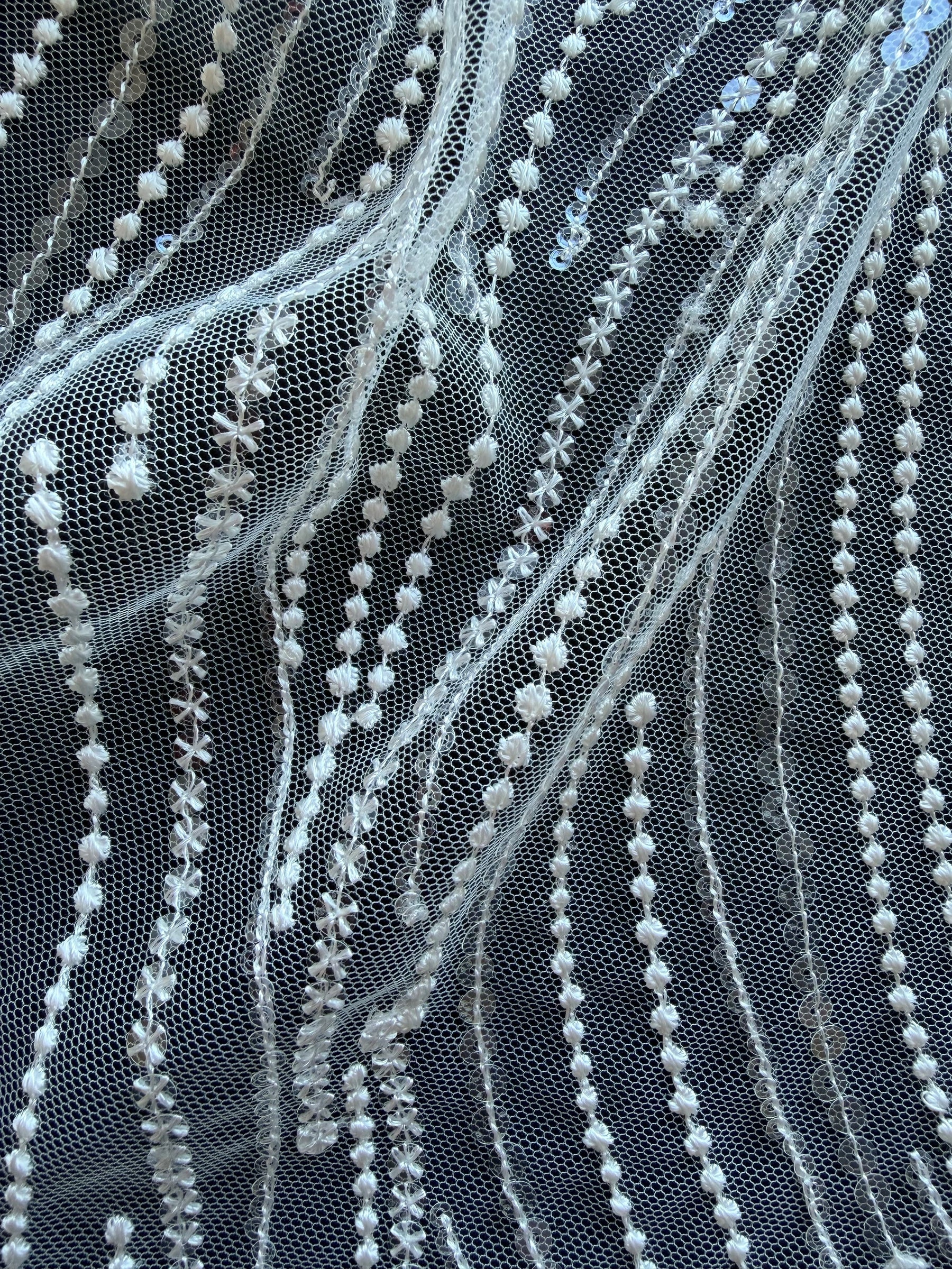 Dentelle à paillettes ivoire - EB3011