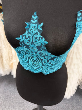 Dentelle festonnée Topaz – T623