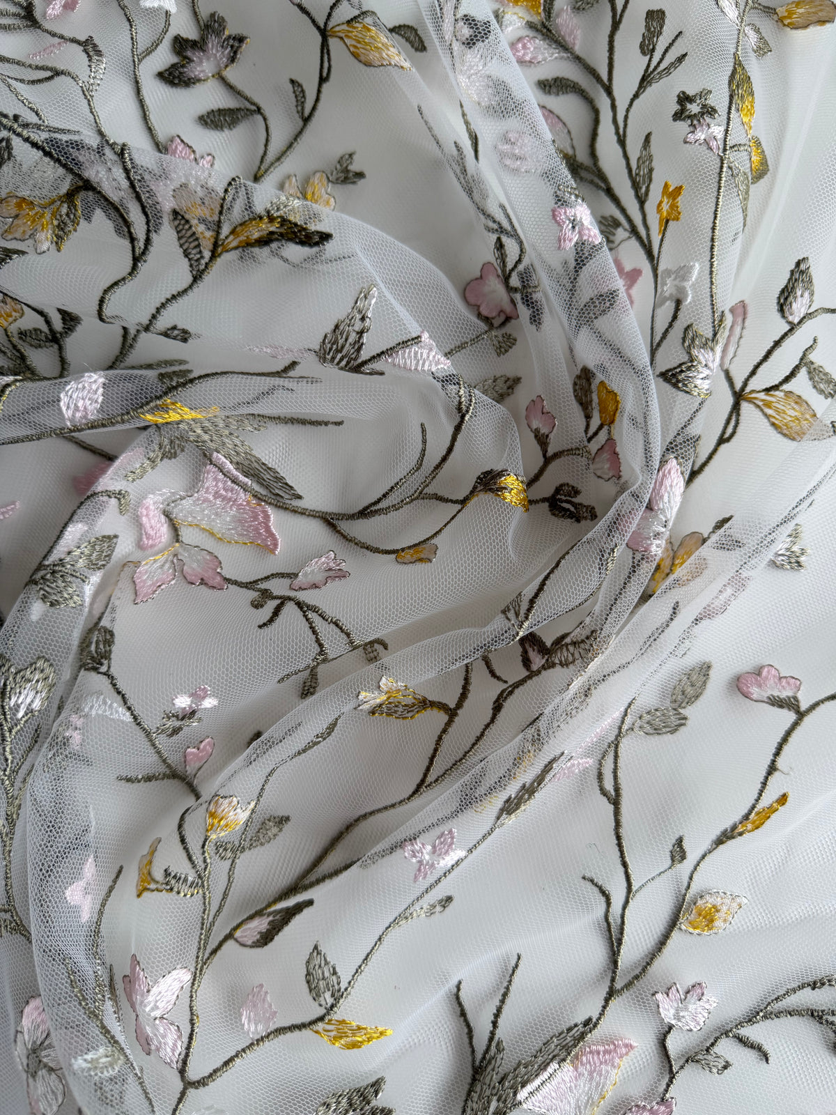 Dentelle brodée multicolore - Mania