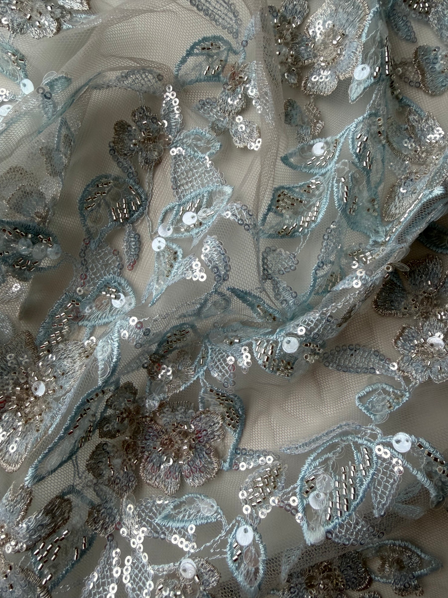 Tulle brodé de perles gris/bleu - EB1085