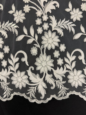 Dentelle brodée ivoire - EB5036