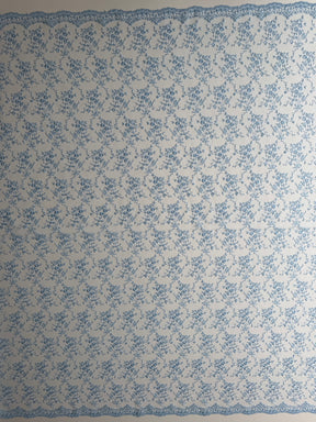 Dentelle brodée bleu ciel - P615