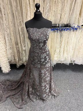 Dentelle brodée en velours gris - Madina