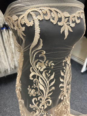 Dentelle Brodée Champagne - Dinah