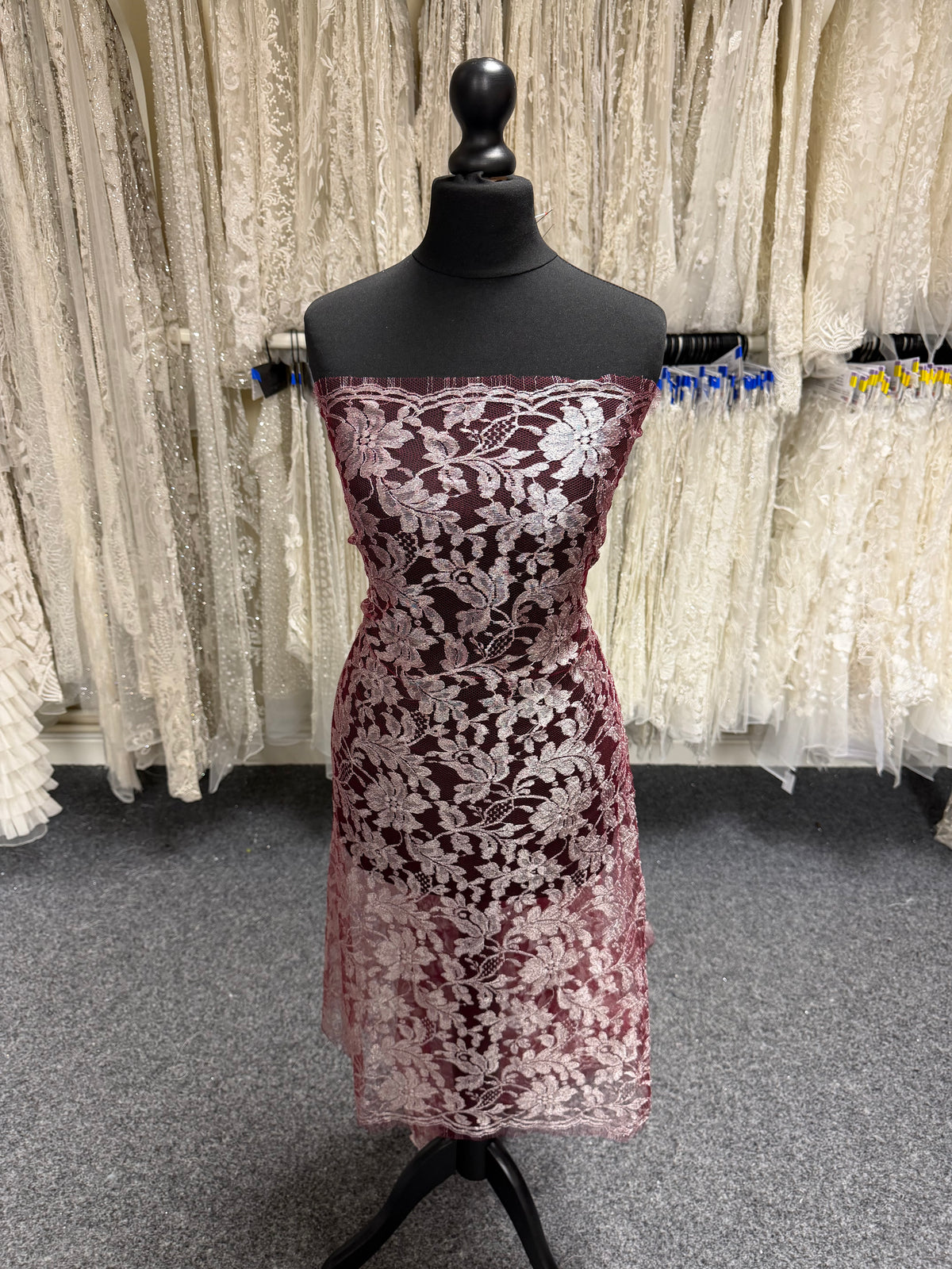 Vin avec dentelle argentée - LA2002