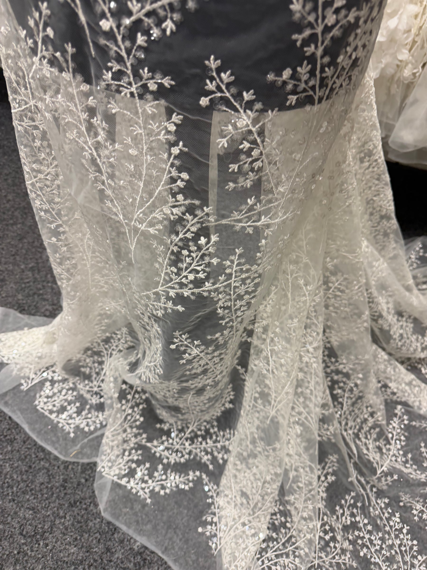 Dentelle à paillettes ivoire - EB3065