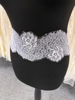 White Raschel Lace Trim - T645