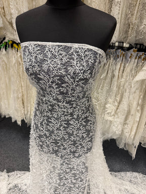Dentelle brodée ivoire - EB5054