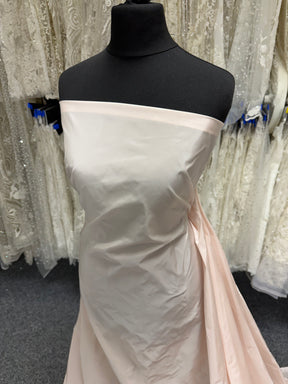 Taffetas de polyester rose poudré - P599