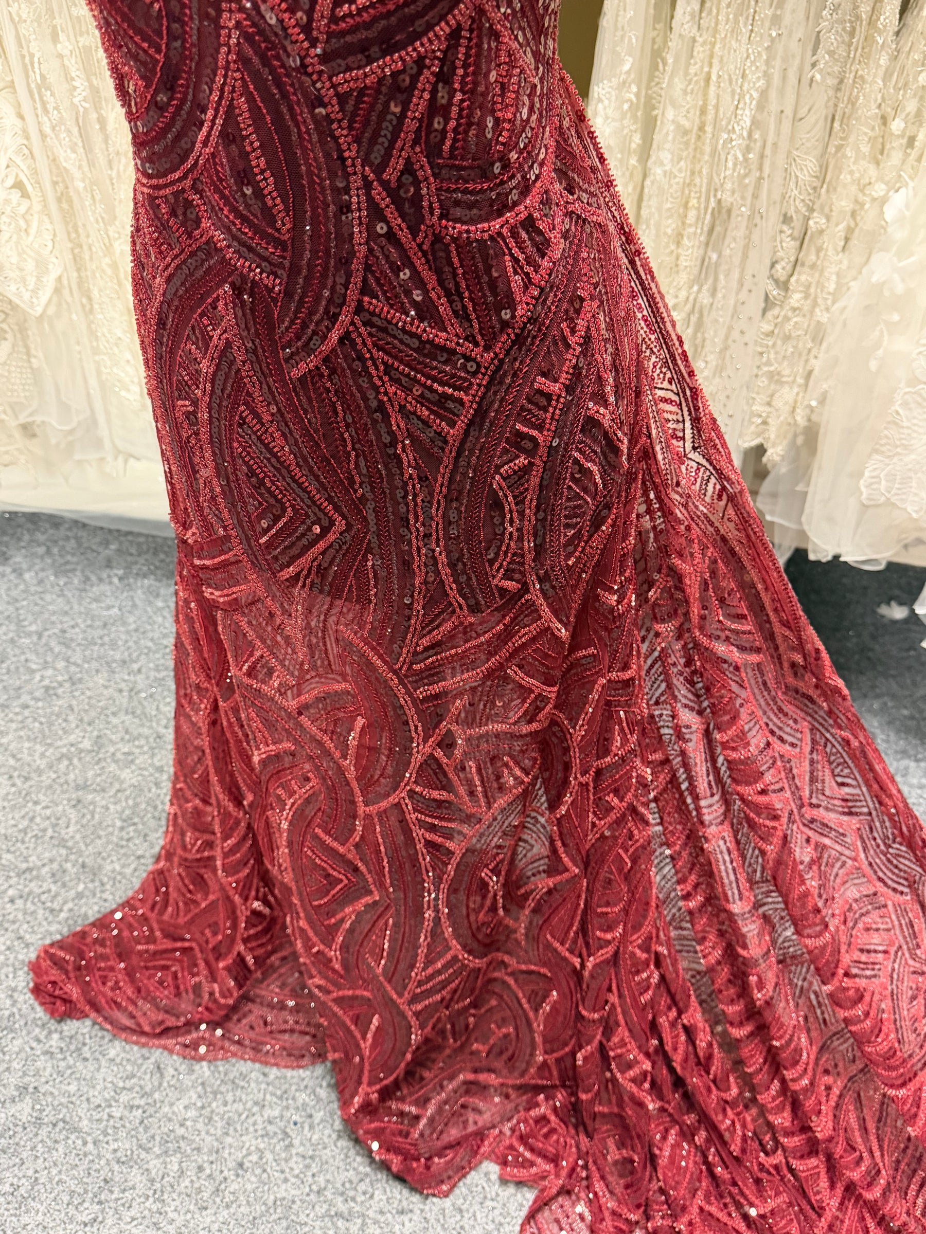 Tulle Brodé Perlé Lie de Vin - EB1056