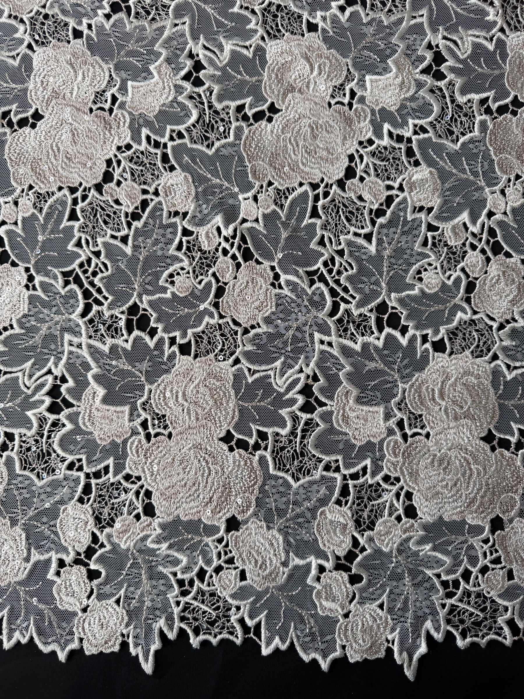 Dentelle ivoire et rose - LB4004