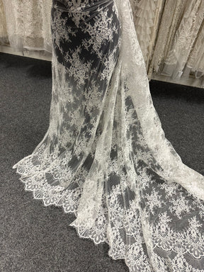 Dentelle florale ivoire à cordon – Faraday