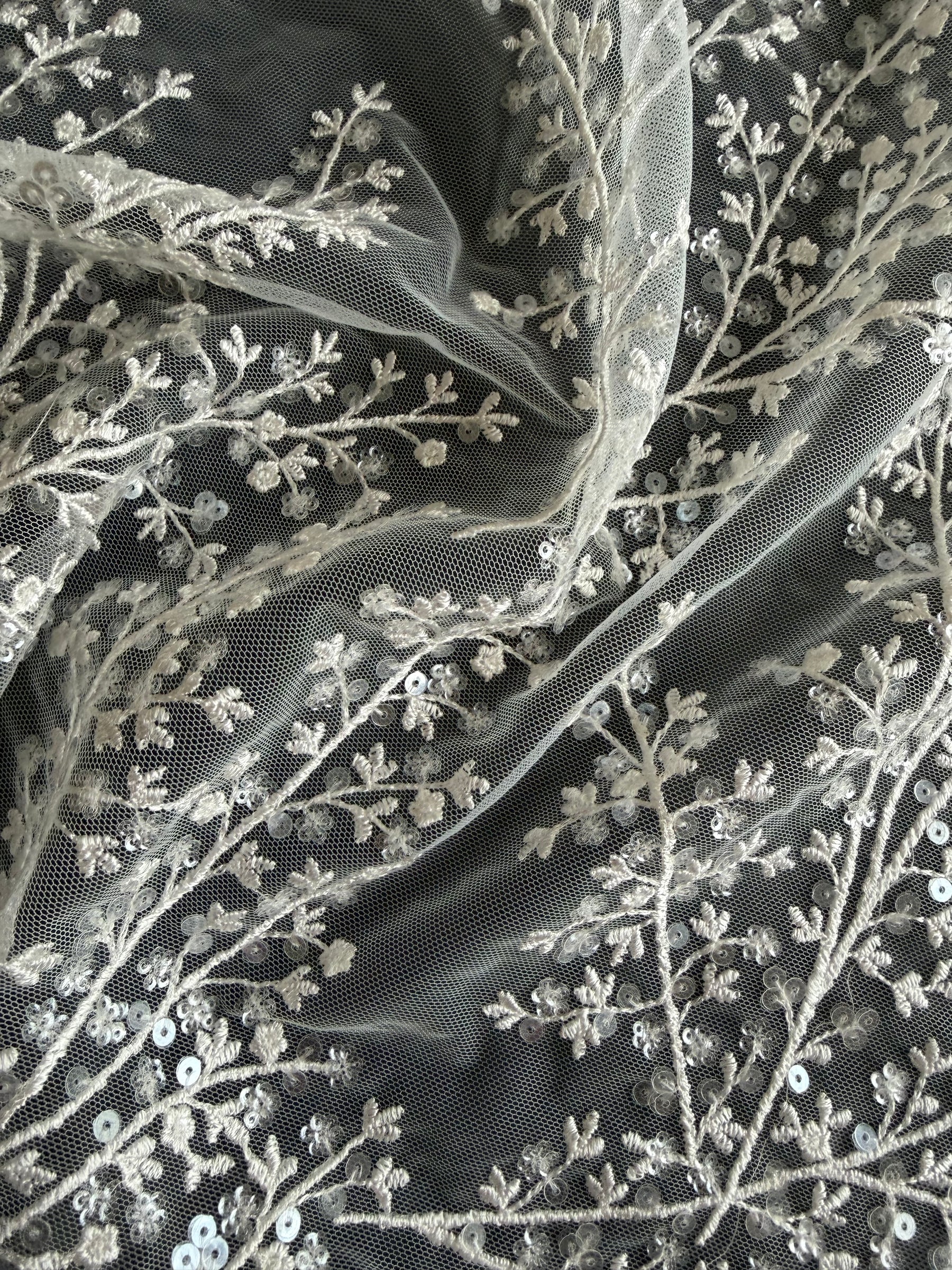 Dentelle à paillettes ivoire - EB3065