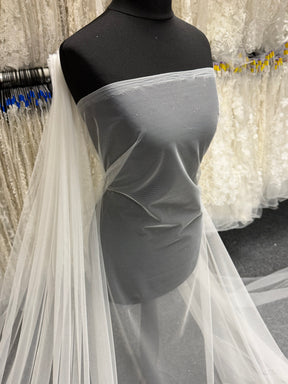 Tulle ivoire à paillettes argentées - TU0053