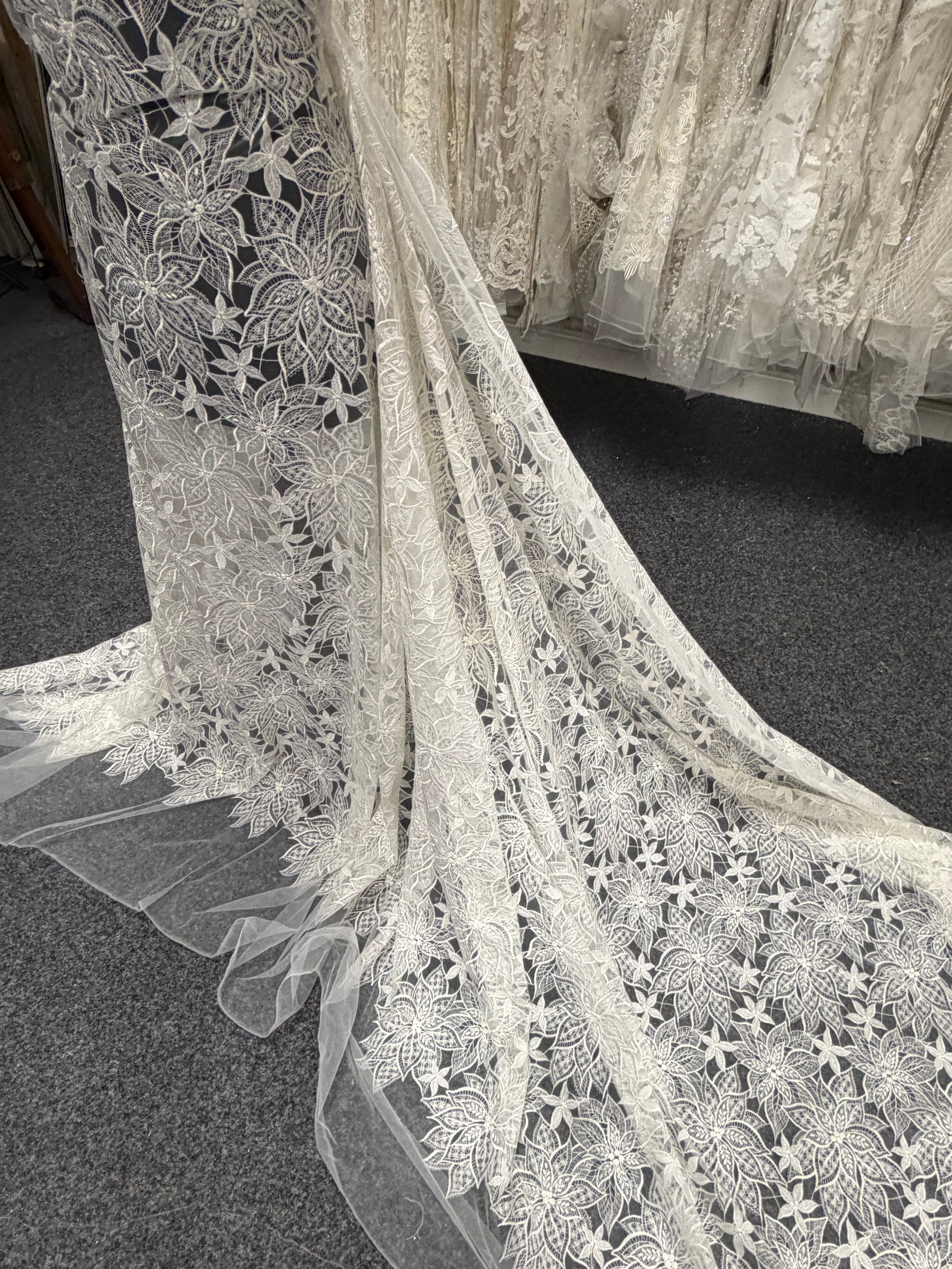 Dentelle Brodé Ivoire - Lalita
