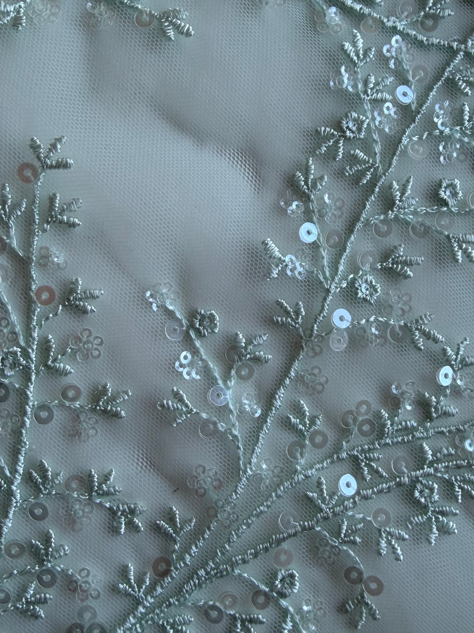 Dentelle à paillettes vert clair - EB3065