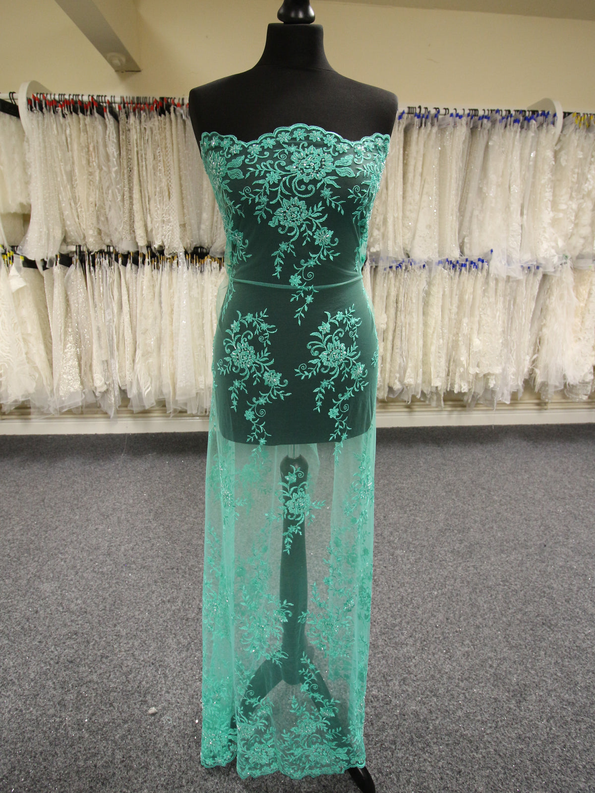 Dentelle Brodée Aqua Perlée - Halo