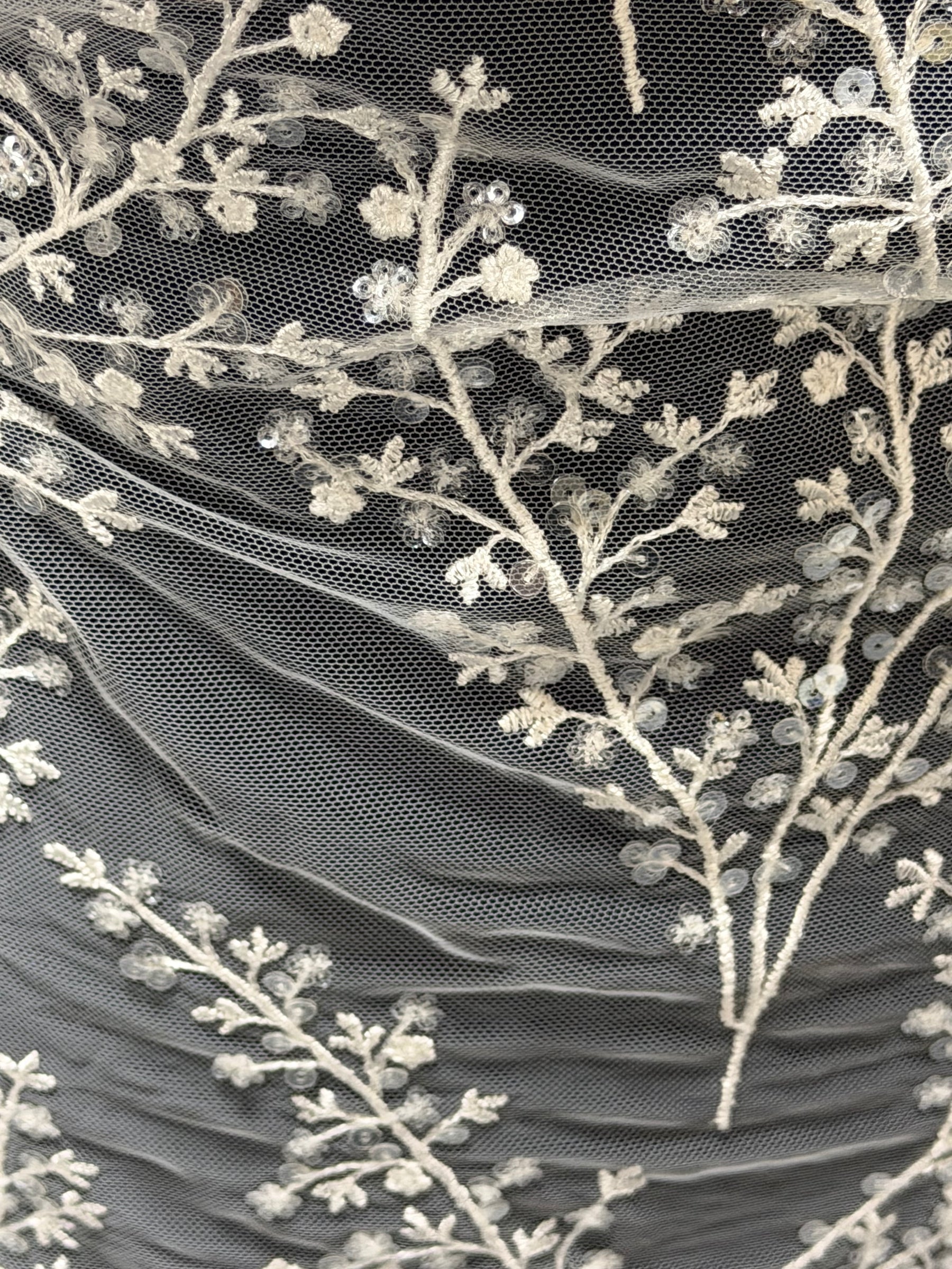 Dentelle à paillettes ivoire - EB3065