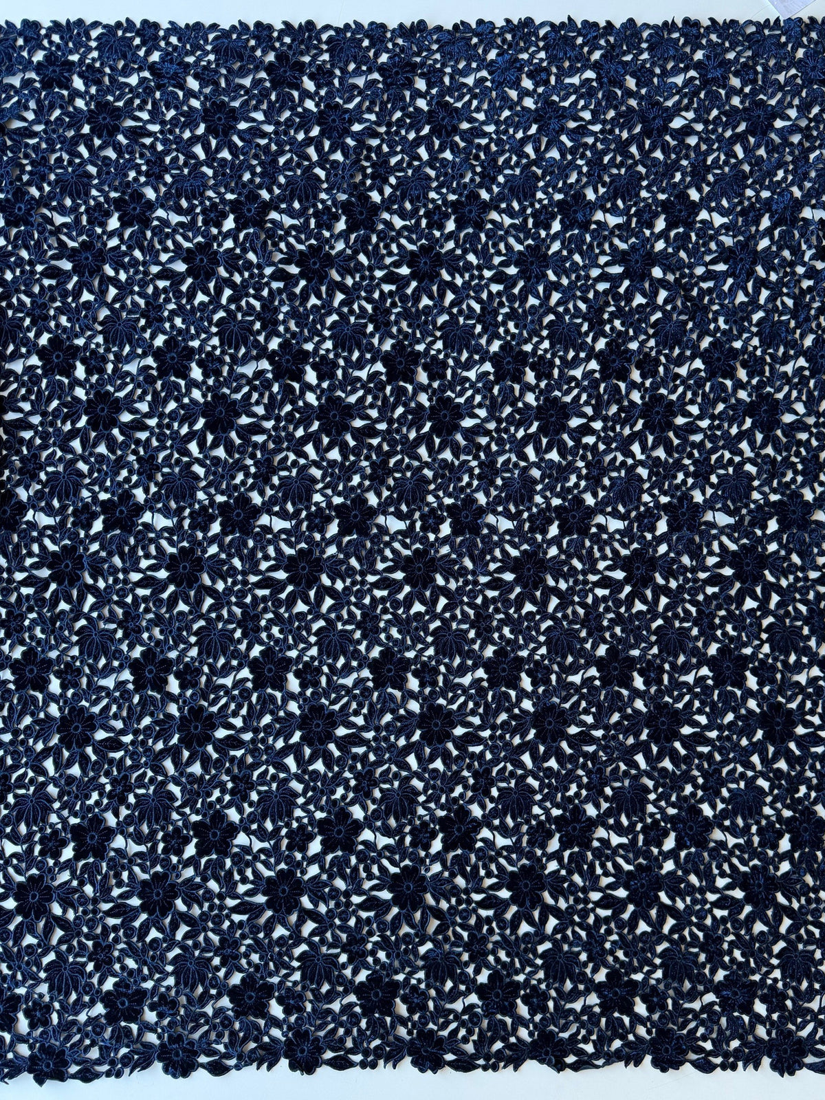 Velours brodé marine - EB6002