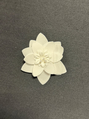 Appliqué fleur ivoire – Bedford (Petit)