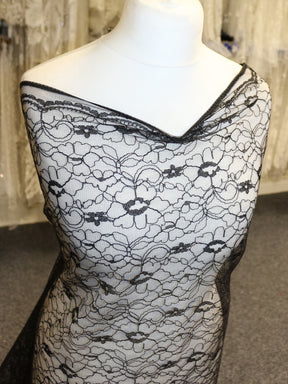 Dentelle Noire Cordonnée - Leanne