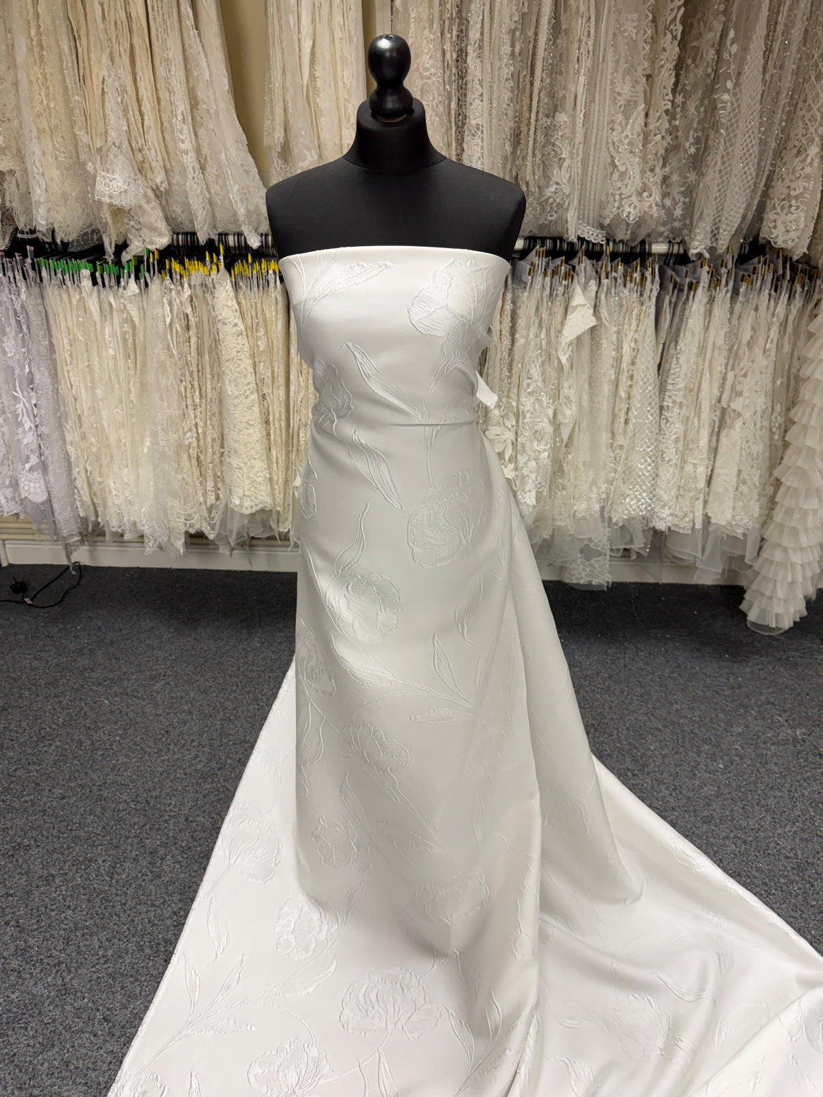 Brocart ivoire en mélange de soie italienne - BR1020