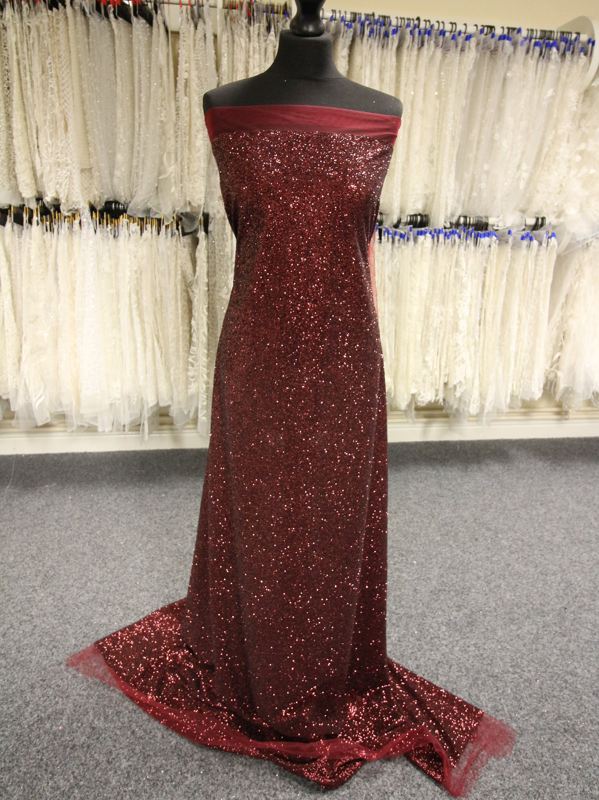 Tulle Pailleté Bordeaux (140cm/ 55") - Epic