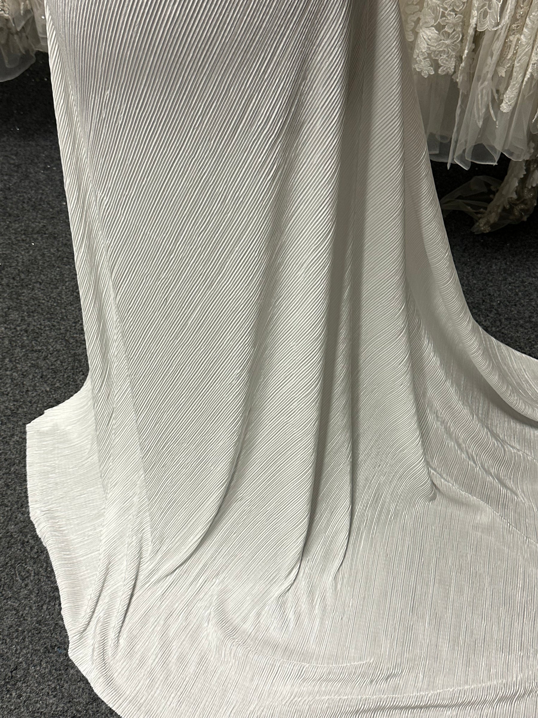 Tissu polyester plissé ivoire - Leeway