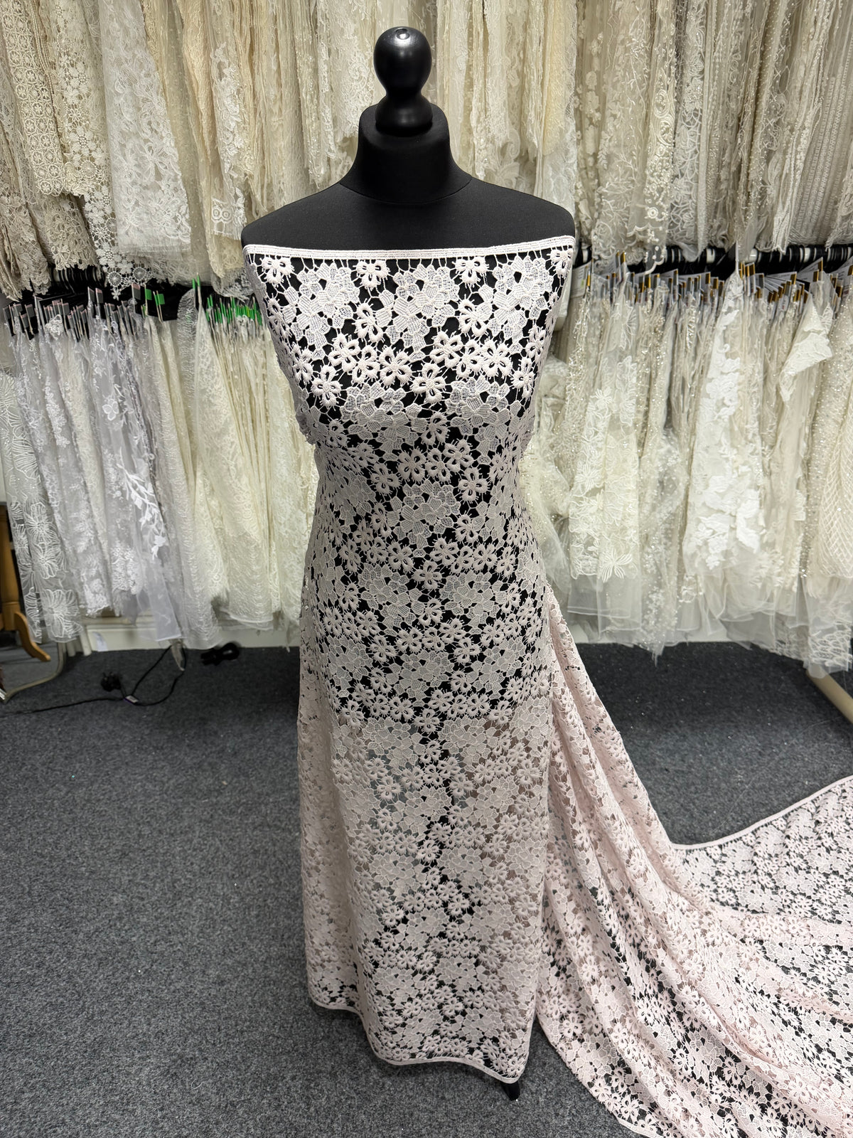 Dentelle Guipure Vieux Rose - P801