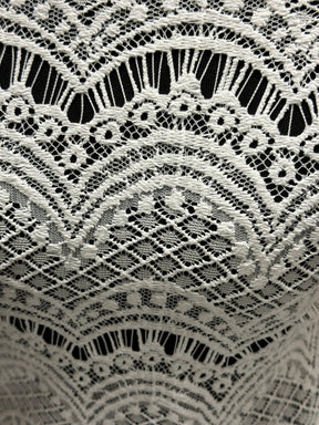 Dentelle Raschel ivoire - Catane