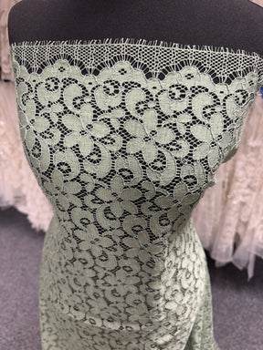 Dentelle française cordée vert péridot - LA4008