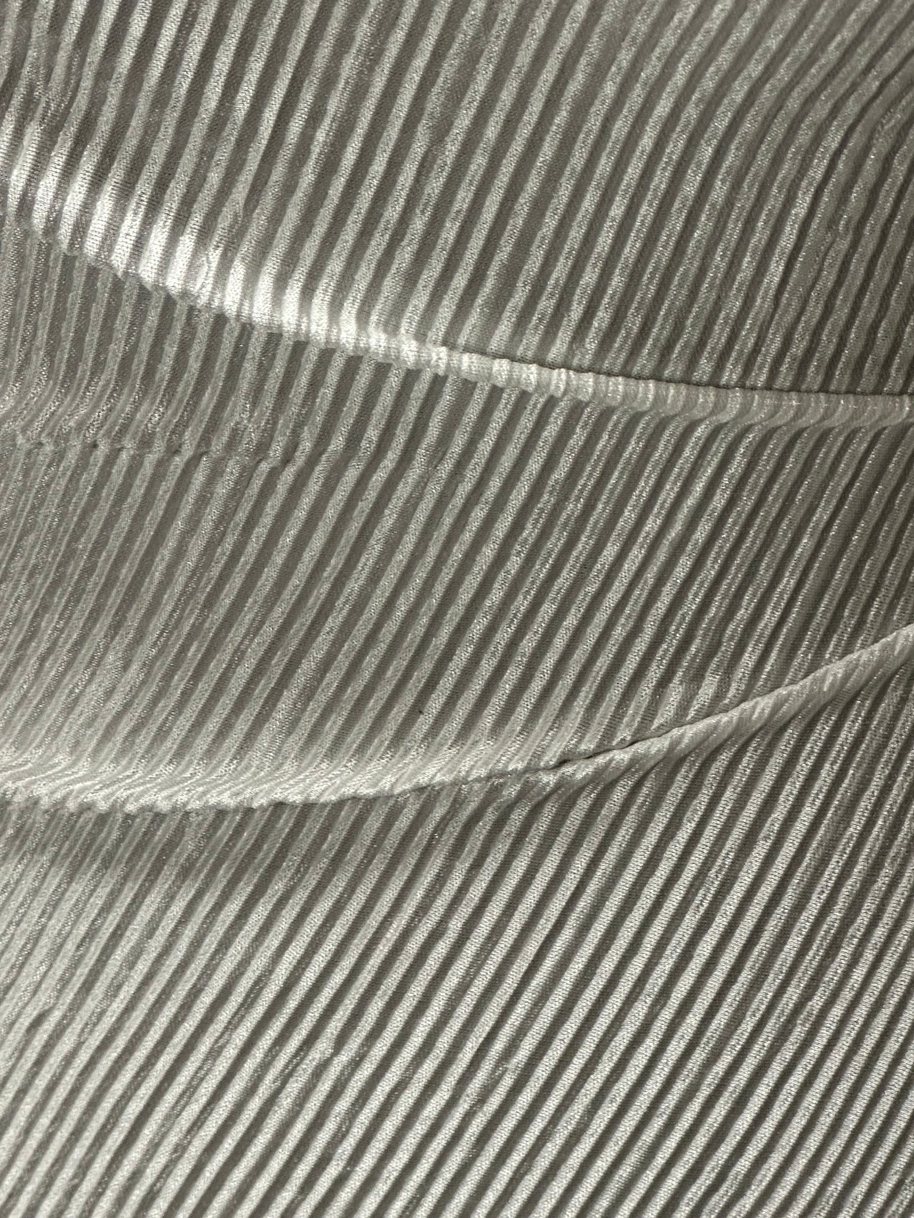 Tissu polyester plissé ivoire - Leeway