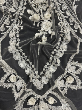 Dentelle Perlée Ivoire – Simone