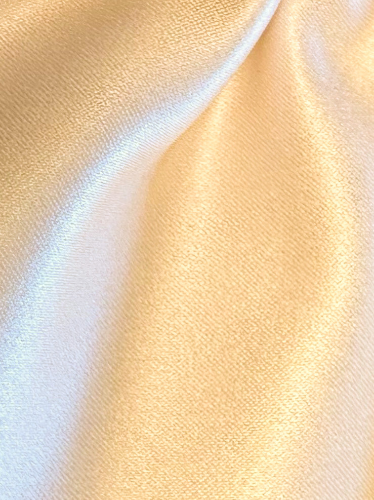Satin de polyester champagne - Canada