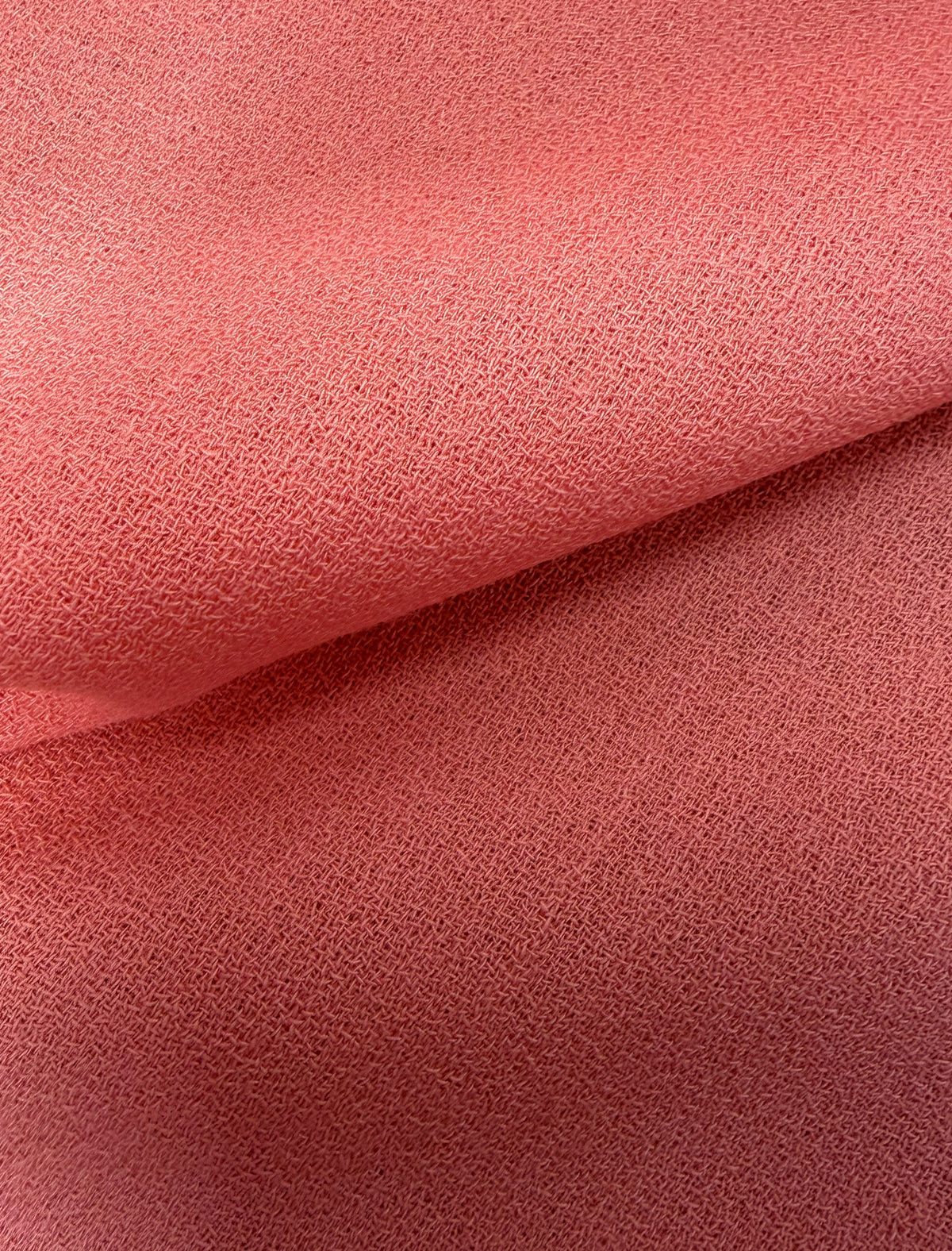 Crêpe de laine italienne corail - P640