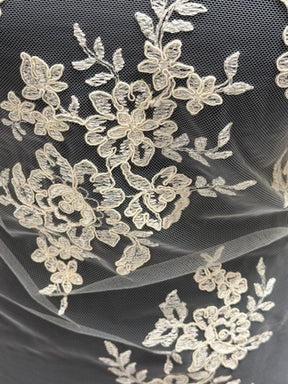 Dentelle cordée ivoire sans perles - Nightfall
