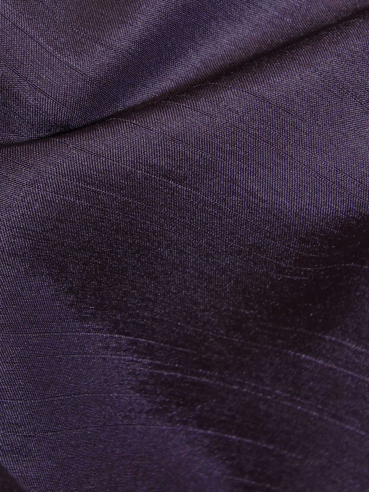 Dupion en satin de polyester violet foncé - Clarté