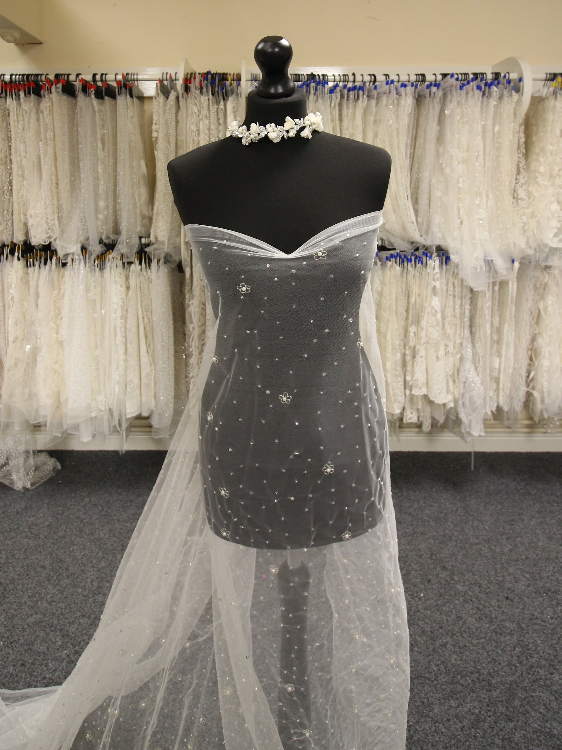 Perle Ivoire agrémentée de Tulle - Donatella
