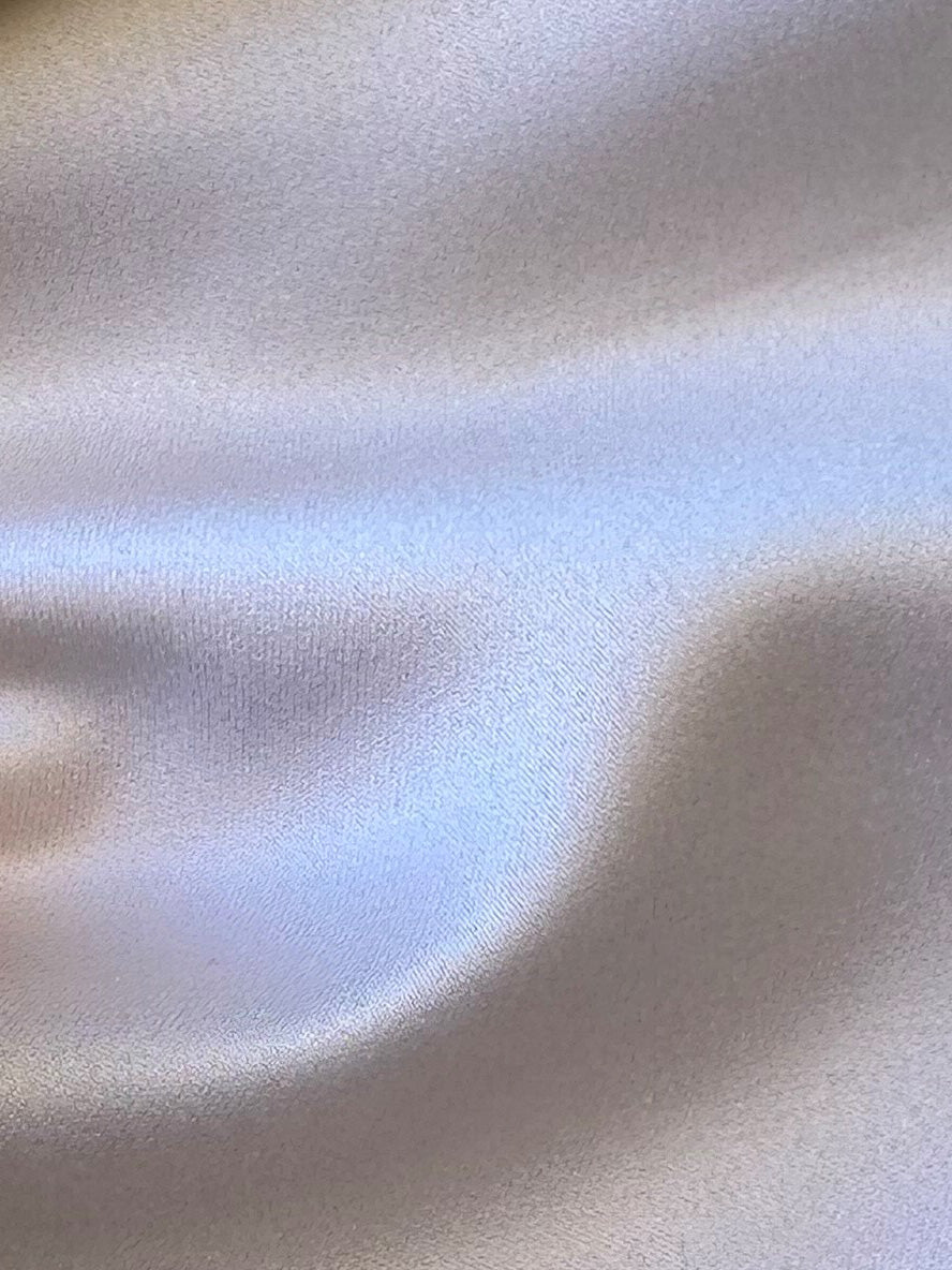 Satin de polyester gris poussiéreux - Moldavie