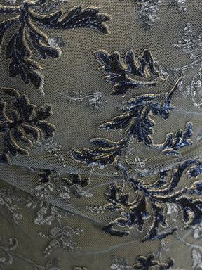 Velours marine brodé de dentelle - Madina